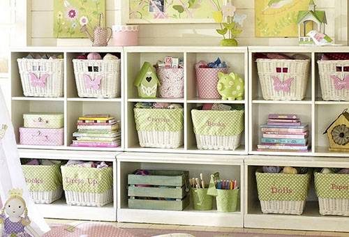 Organisation du rangement dans la chambre des enfants