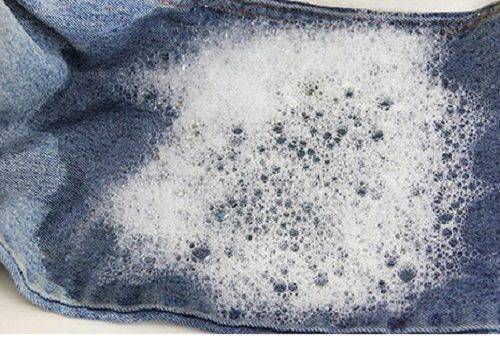 jeans trempés dans l'eau