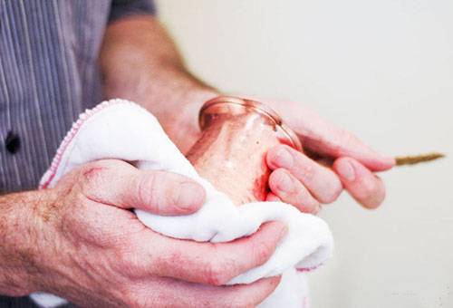 Cuivre turc poli nettoyé