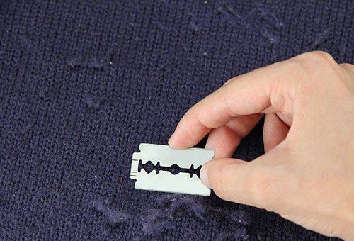 nettoyer les bobines avec des vêtements de rasoir