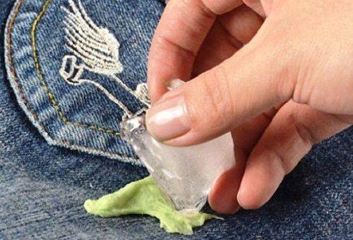 enlèvement de gomme à mâcher glace