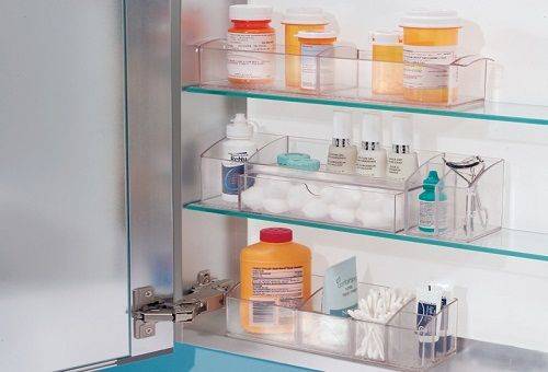 médecine dans le placard