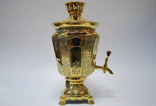 samovar en laiton