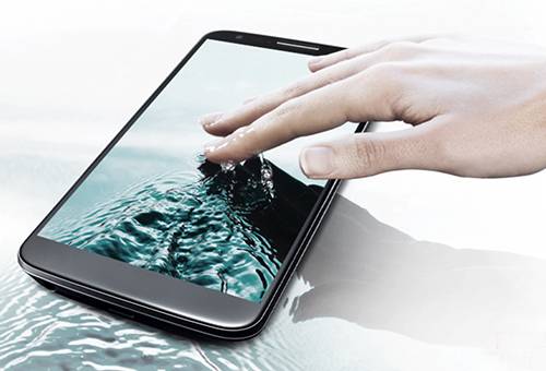 Téléphone dans l'eau