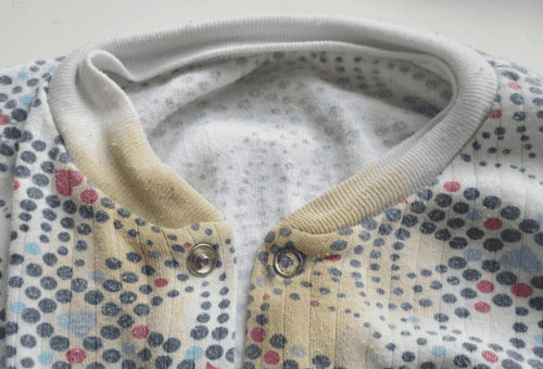 barboteuse bébé tacheté