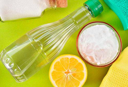 Vinaigre et acide citrique