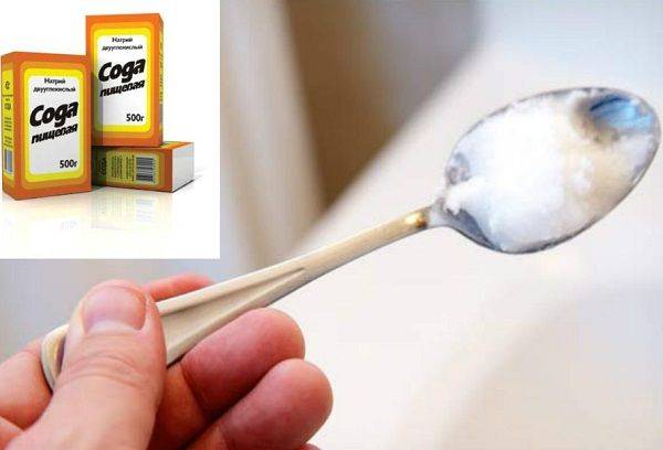 Soda blanchissant les dents