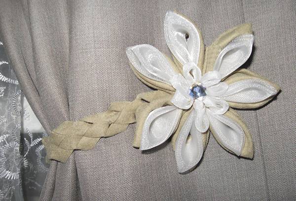 Micro magnétique fait maison pour rideaux