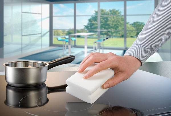 Nettoyage de plaques vitrocéramiques