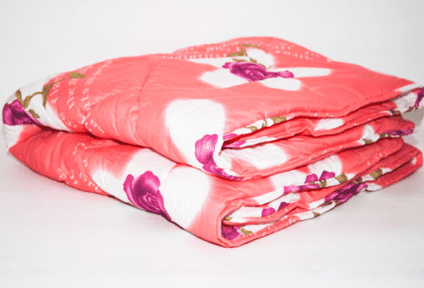 couverture florale rouge