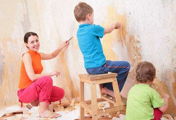 Le papier peint est difficile à enlever