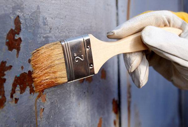 Laver la vieille peinture