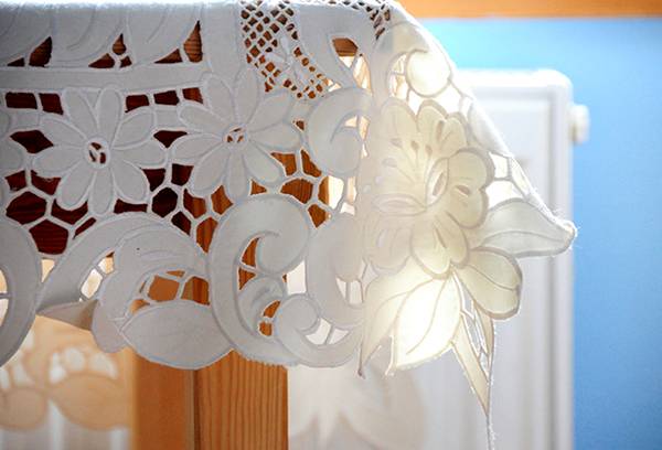 Nappe en dentelle de vinyle