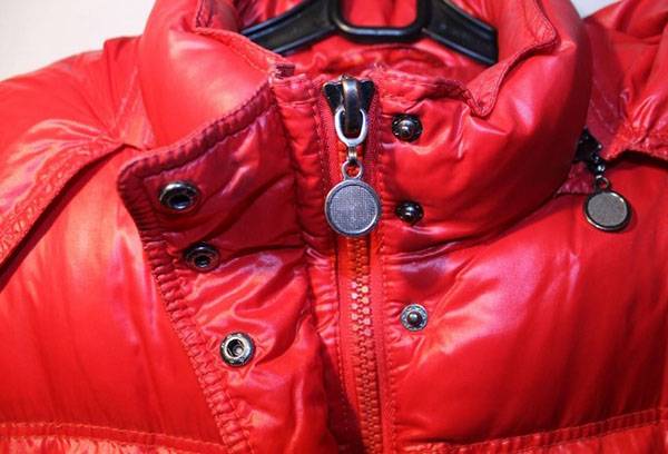 Tache de veste en duvet