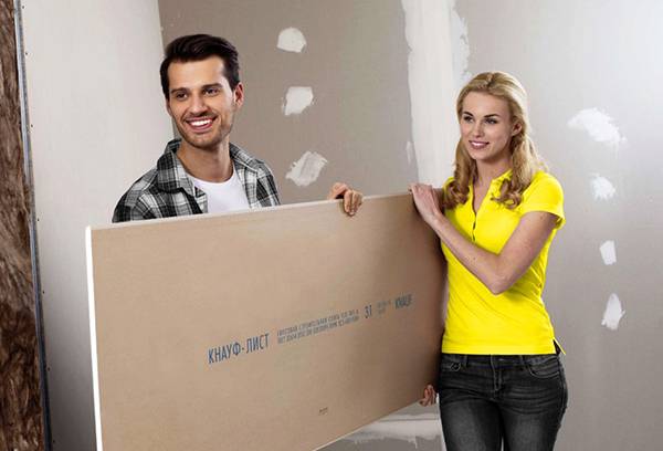 Montage de la feuille de cloison sèche