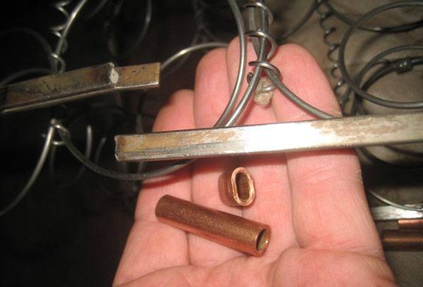 Réparation du bloc de ressorts d'un matelas