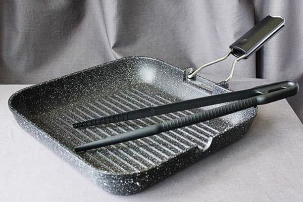 Poêle à griller en pierre