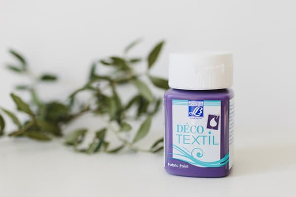 Peinture acrylique pour tissu