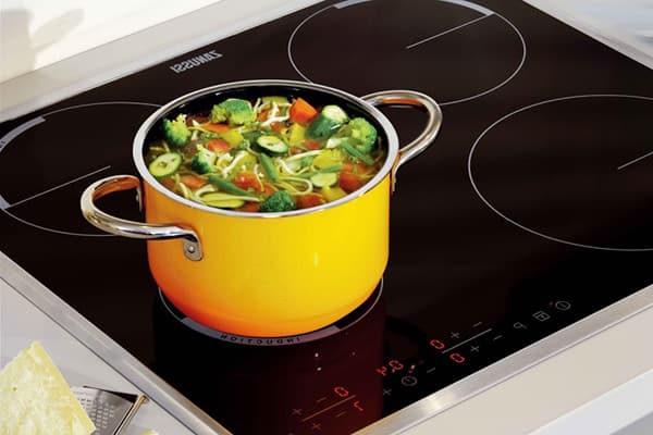 Cuisinière à induction