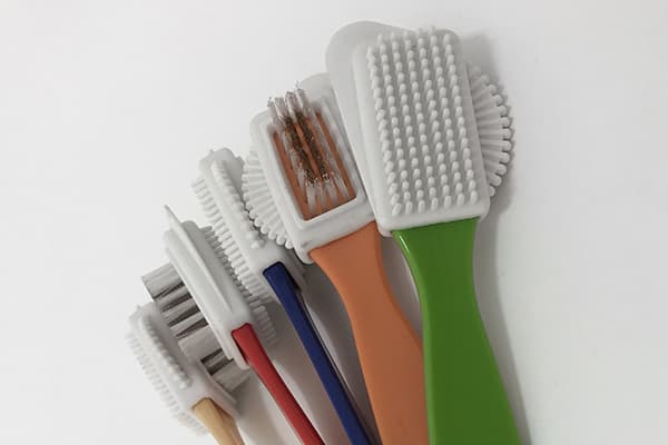 Pinceaux pour daim et nubuck