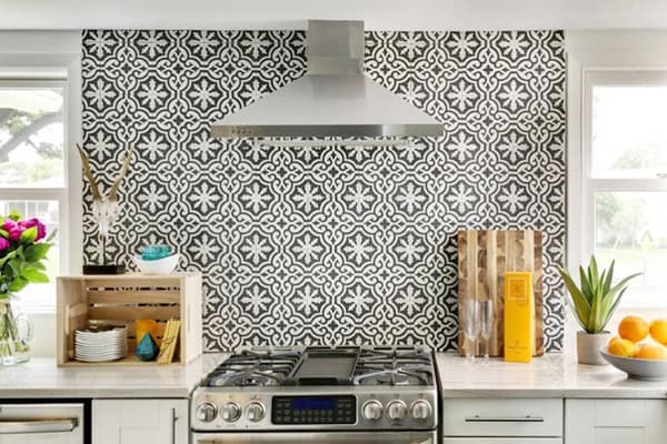 Tablier de cuisine en carreaux portugais