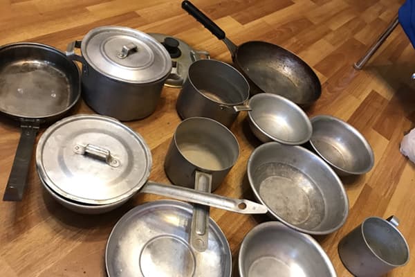 Batterie de cuisine en aluminium