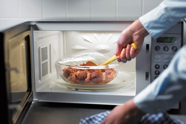 Micro-ondes alimentaire