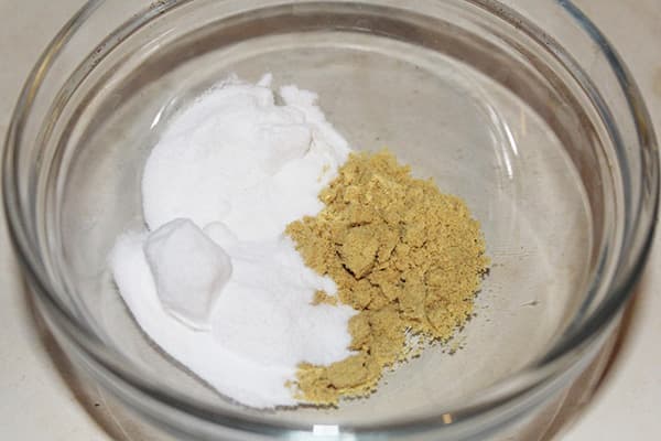 Soda et poudre de moutarde