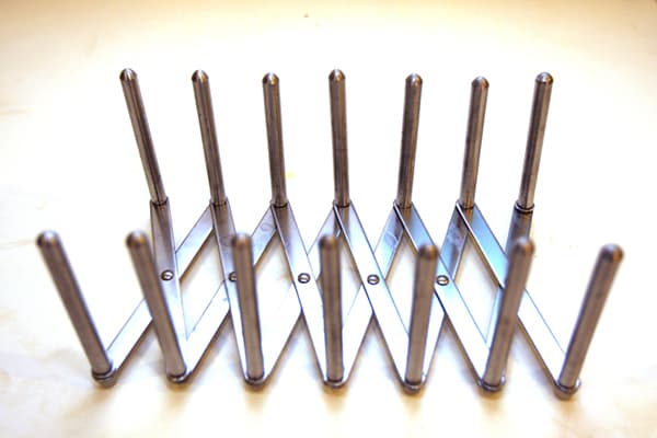 Organisateur pour couvercles de pots d'Ikea