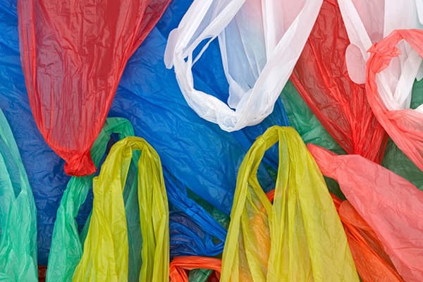 Sacs de cellophane colorés