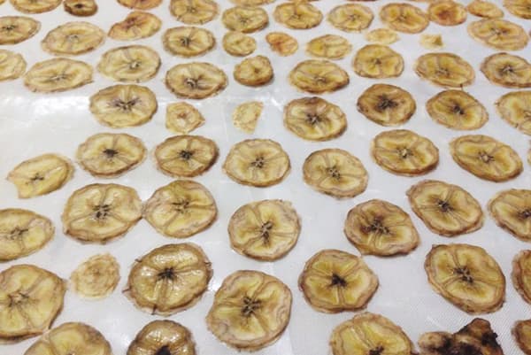 Séchage des bananes au four