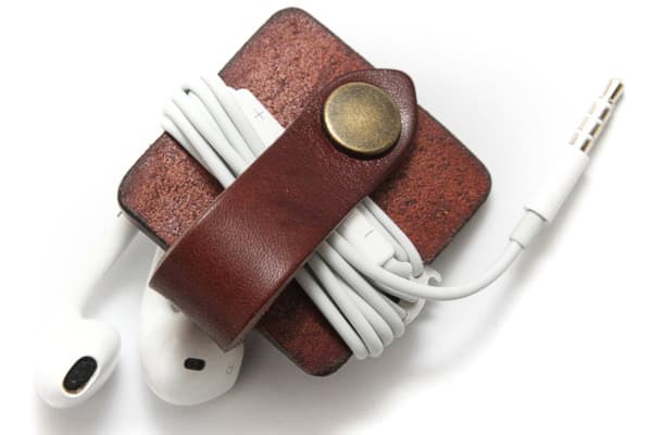 Organiseur de casque en cuir