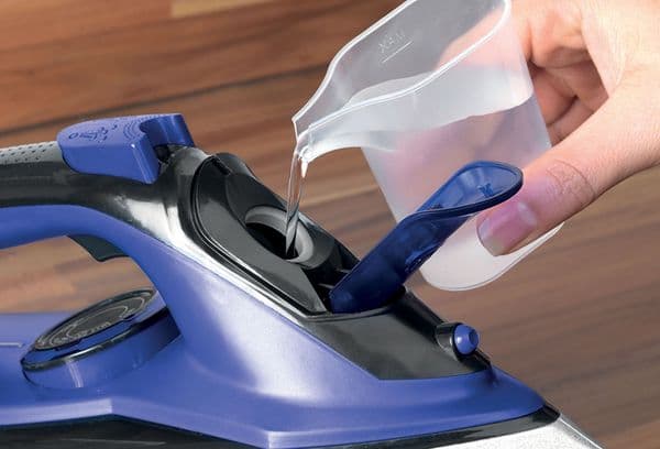 réservoir d'eau en fer