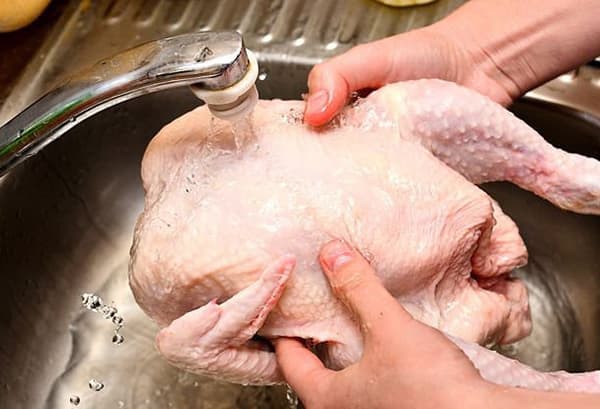 Lavage de poulet