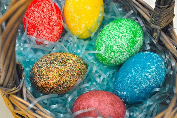 Œufs de Pâques mouchetés