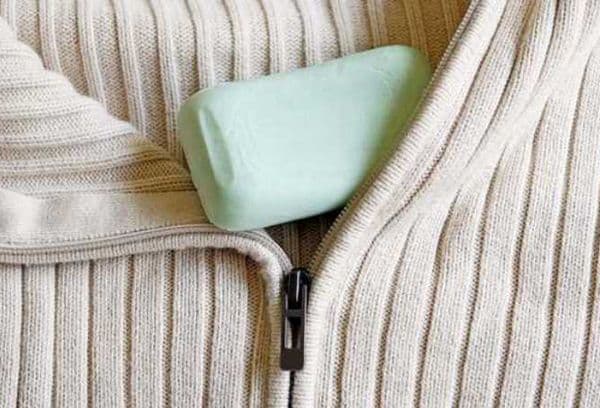 fermeture à glissière en plastique