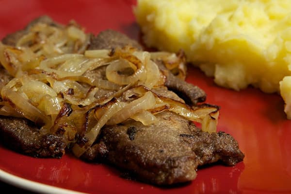 Foie Frit avec Oignons