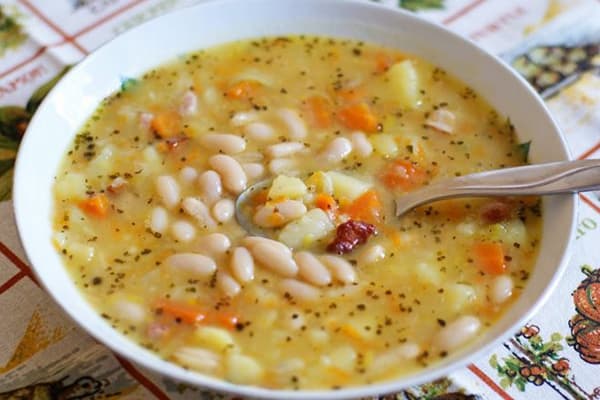 Soupe aux haricots