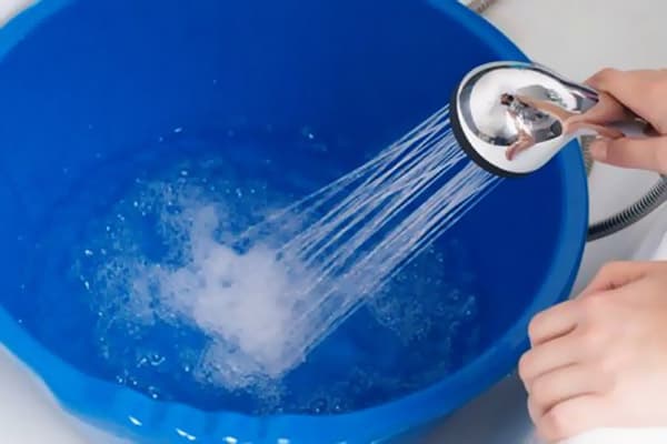 Remplir le bassin avec de l'eau