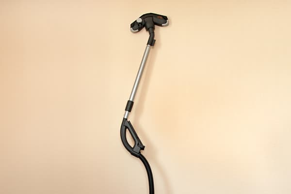 Passer l'aspirateur sur un mur