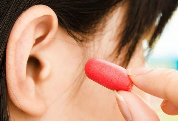 Bouchons d'oreilles rouges