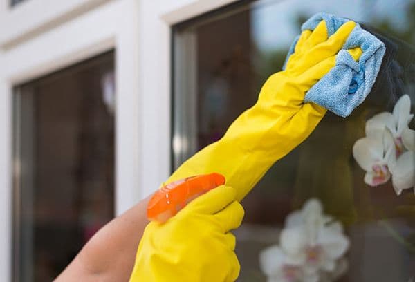 Nettoyage de vitres