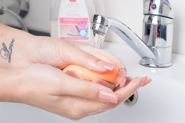 Lavage éponge cosmétique