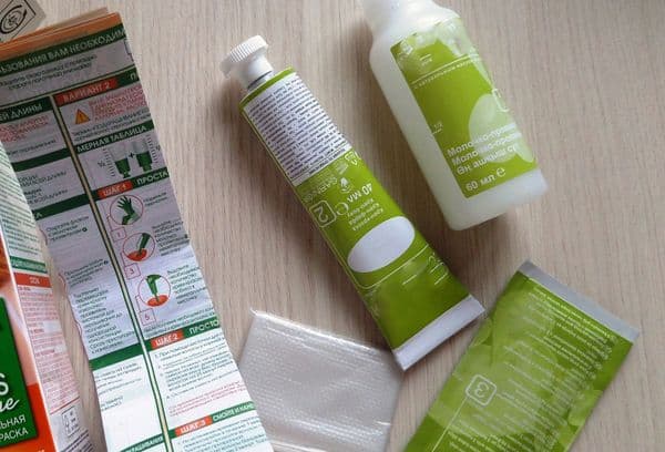 Instruction de teinture des cheveux