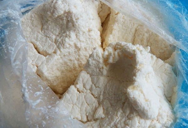 Caillé dans le paquet