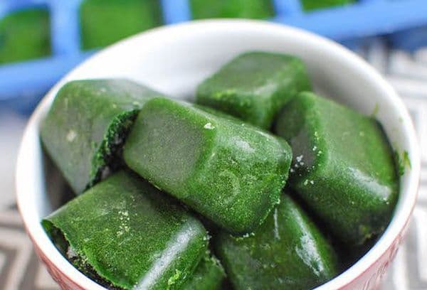 Purée d'épinards en cubes