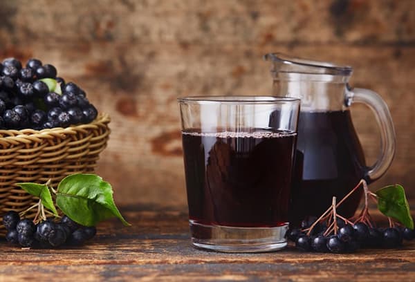Jus d'aronia