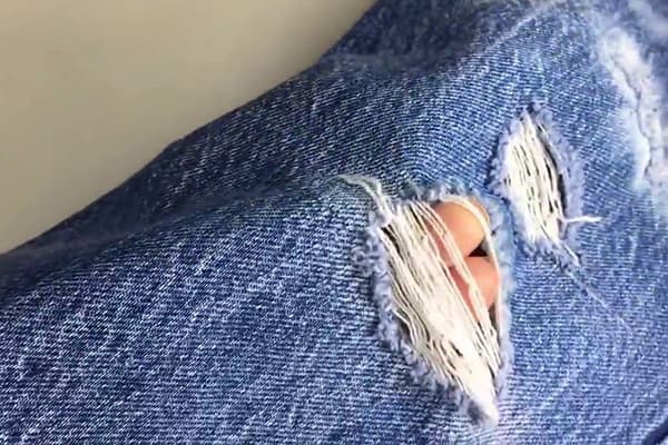 Jean déchiré