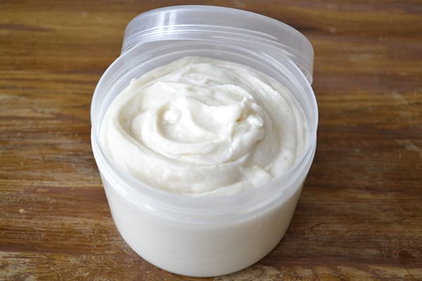 Pâte de nettoyage à base de savon